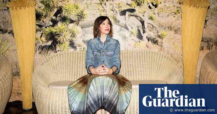 Carrie Brownstein on aliens, sandwiches and bad outfits: ‘Big hats are my most recurring fashion crime’