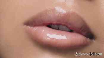 Volle Lippen in Sekunden: Drogerie-Lippenstift bewirkt wahre Wunder