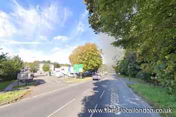 Sevenoaks Road Orpington crash: Four people in hospital