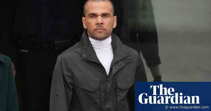 Dani Alves leaves Spanish jail after paying €1m bail