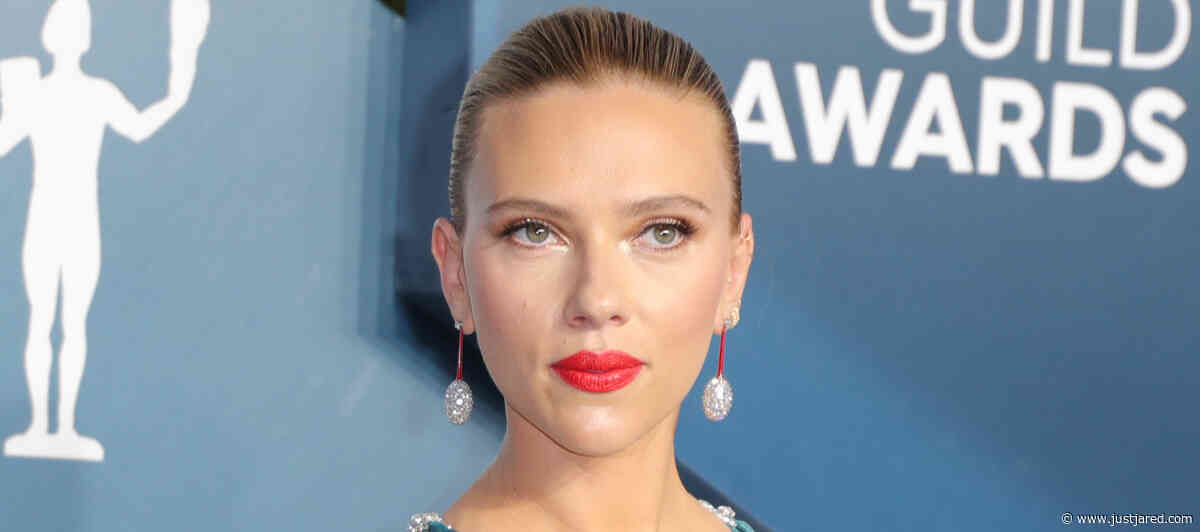 Scarlett Johansson In Talks to Star in New 'Jurassic World' Film