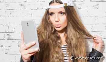 Social Media + Photo-Editing Apps Tied to Higher Interest in Cosmetic Procedures
