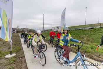 Nieuw fietspad tussen Liersesteenweg en Otterbeek feestelijk ingefietst: “Veel veiliger en comfortabeler”