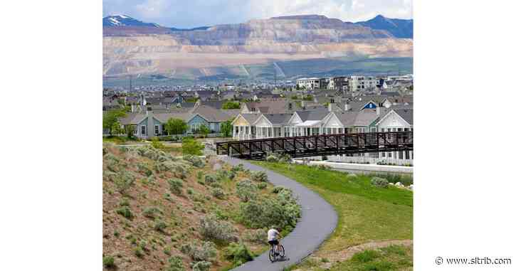 Walkable, bikeable and less lonely: Are planned communities the cure?