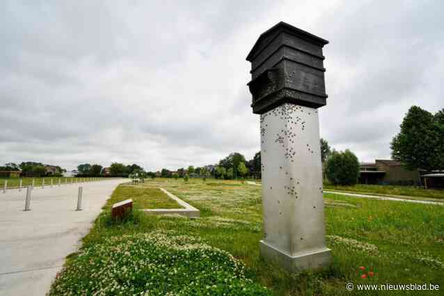 Omstreden ‘nazi-monument’ Letse Bijenkorf verlaat Zedelgem: “Geen gepaste bestemming meer gevonden”
