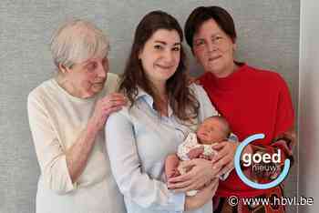 Maria (90) kan na geboorte van baby Aure pronken met viergeslacht