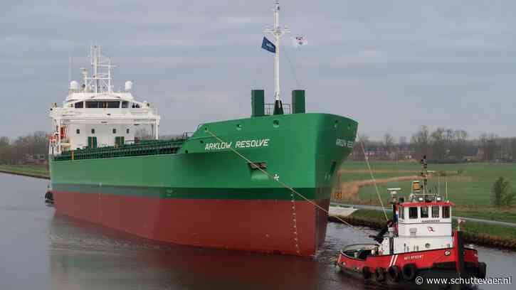 Royal Bodewes levert Arklow Resolve op aan Arklow Shipping