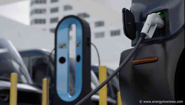 Which three factors determine the EV partner that UK businesses choose?