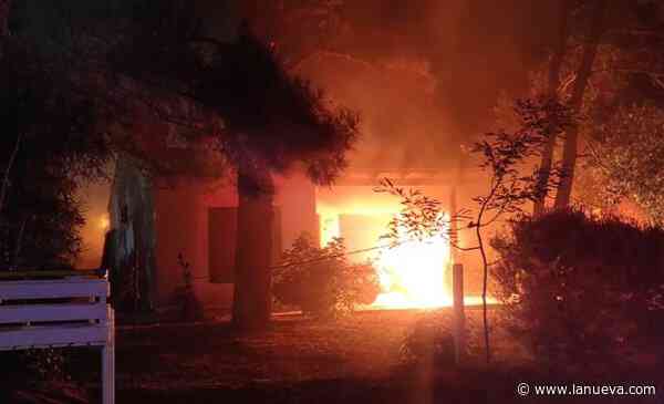 Monte Hermoso: confirman que fue intencional un incendio en una casa de Las Dunas