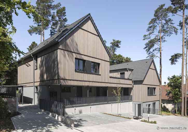 Längsbaukörper am Steilhang
 - Mehrfamilienhaus bei Nürnberg von ATT Architekten