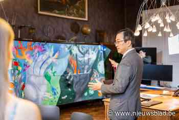 Ambassadeur onder de indruk van schilderij van Mechelse en Japanse leerlingen: “Heel interessante samenwerking”