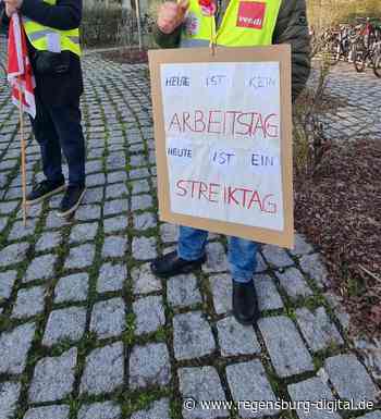 Streit um Lohndumping am Uniklinikum Regensburg: Arbeitgeber wollte Warnstreik untersagen