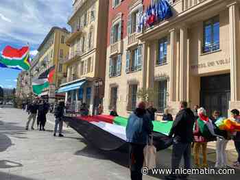 Au pied de la mairie de Nice, ils demandent que le drapeau israélien soit ôté de la façade