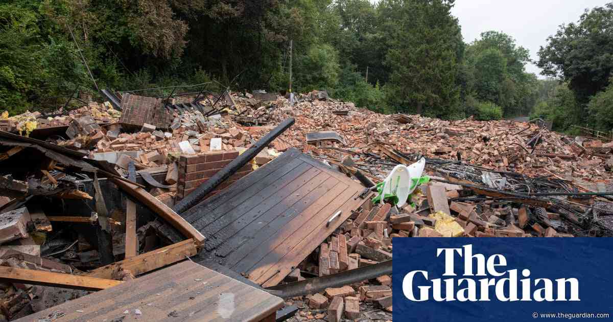 Owners of Crooked House pub appeal against order to rebuild