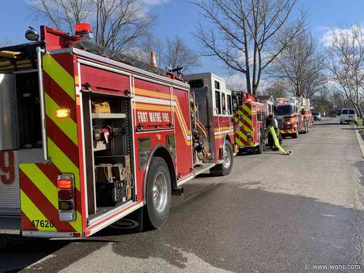 FWFD responds to house fire in southeast Fort Wayne