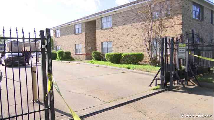 Man dead, toddler in critical condition after shooting at Wooddale Boulevard apartment complex