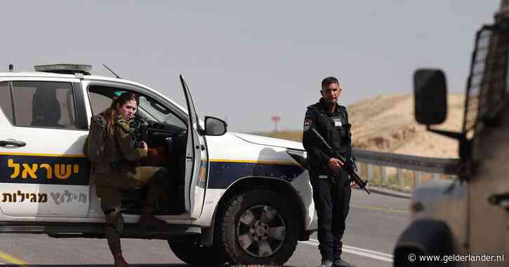 LIVE | Man beschiet auto's en schoolbus op Westelijke Jordaanoever: zeker 13 gewonden