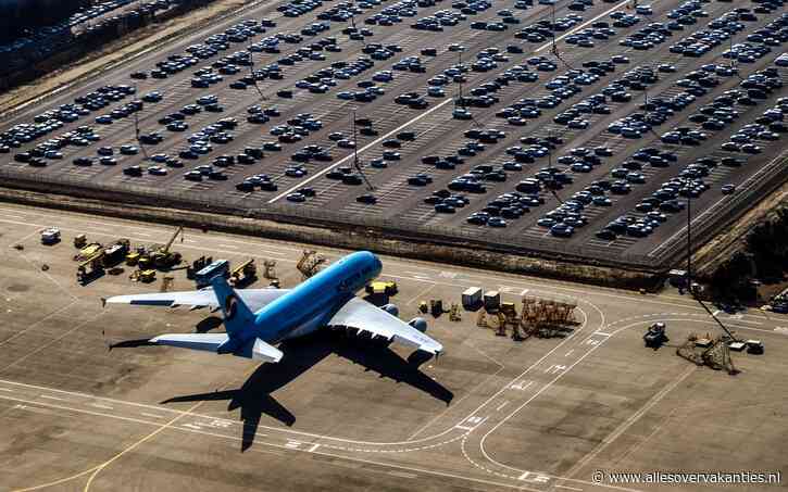 Parkeren luchthavens deze zomer flink goedkoper dan voorgaande jaren