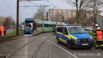 Stundenlange Ausfälle: Straßenbahn in Rostock entgleist