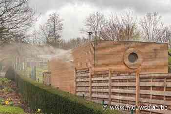 Korte en hevige brand vernielt sauna, geen gewonden