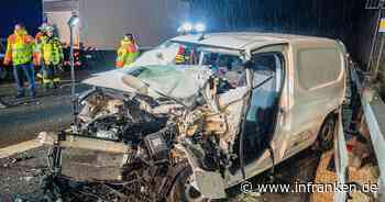 Schwerer Unfall auf A73 bei Forchheim: Auto krachte in Baustelle