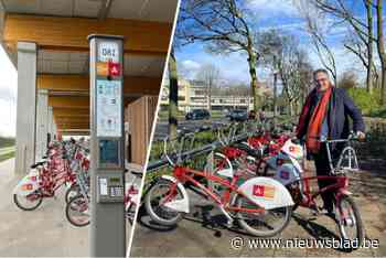 Twee nieuwe Velo-stations geopend aan veerdienst Sint-Anna en Park+Ride Linkeroever