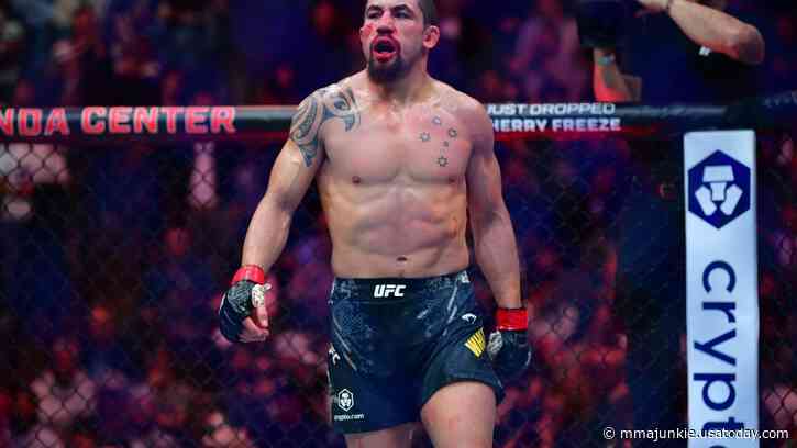 Robert Whittaker on fighting Khamzat Chimaev: 'I'm in a great headspace to take another hard fight'