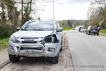 Auto’s lopen schade op bij ongeval op gevaarlijk kruispunt