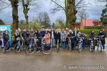 Rotary beloont cursisten fietsles met eigen tweewieler
