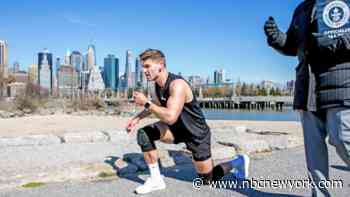 Brooklyn trainer breaks world record for lunges in an hour — with more than 2,800