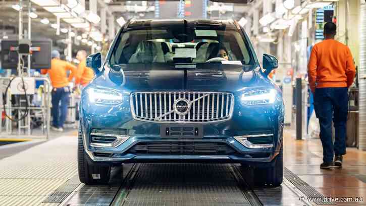 Volvo produces its last diesel car