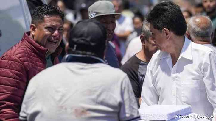 Mob in Mexico brutally beats suspected kidnapper to death hours before Holy Week procession