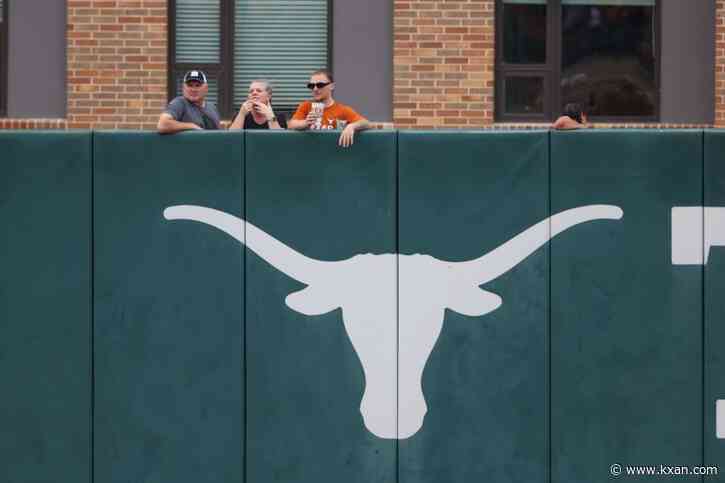 No. 2 Longhorns drop series opener to No. 8 Oklahoma State in Stillwater