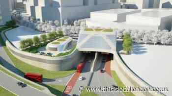 What is the route of the new Silvertown Tunnel in London?