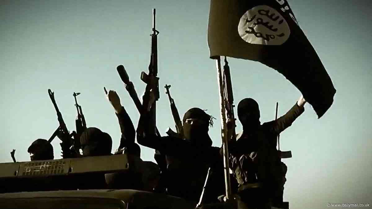 ISIS calls for 'lone wolves' to carry out Ramadan massacre of Christians and Jews across Europe, US and Israel