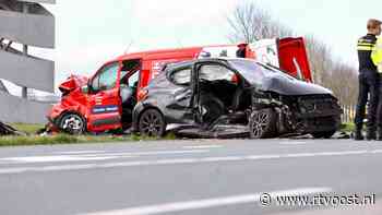 112 nieuws:  Twee gewonden bij ernstig ongeval op N765 tussen Kampen en Ens