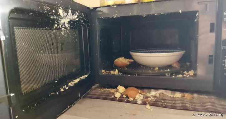 Why eggs explode when put in the microwave