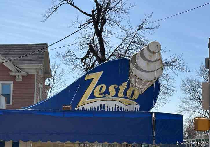 Zesto Ice Cream looking for artist to repaint 'iconic' Broadway sign