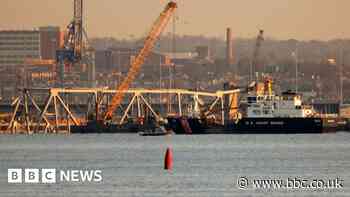 Massive crane to haul wreckage of Baltimore bridge