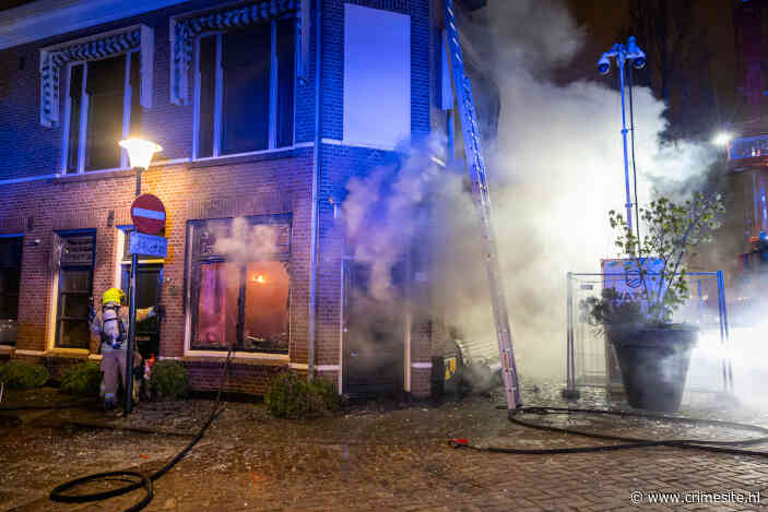 Drie gewonden bij aanslag in Vlaardingen | Ook explosie in Rotterdam