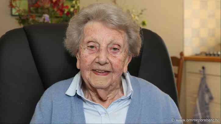 100-jarige Maria maakte wonderen mee: 'Knopje om en het licht ging aan!'