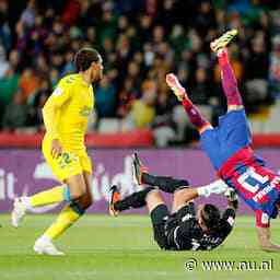 Snoeiharde tackle keeper Las Palmas helpt FC Barcelona aan nipte zege