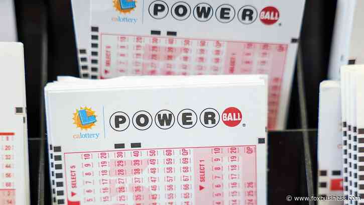 Powerball skyrockets to $935 million, 5th. largest in history