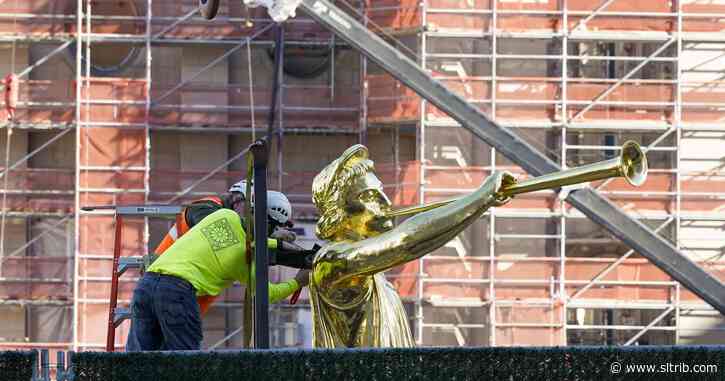 Crews prepare to return Angel Moroni to top of the Salt Lake LDS Temple