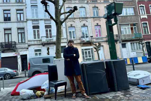 Boetes voor sluikstorten, zwerfvuil en wildplassen dalen fors in Schaarbeek: “Onbegrijpelijk als je ziet hoe vuil de straten zijn”