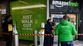 No more 'just walk out' at Amazon grocery stores. The new bet is smart shopping carts