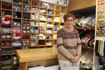 Nicole (70) neemt na bijna 40 jaar afscheid van haar naaiwinkel ’t Naaikorfje: “Mijn winkel was altijd mijn hobby”