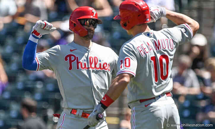 J.T. Realmuto punishes intentional walk, stars against Nationals as Phillies move to .500