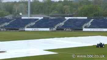 County Championship: Second days of Durham v Hampshire & Derbyshire v Gloucestershire washed out