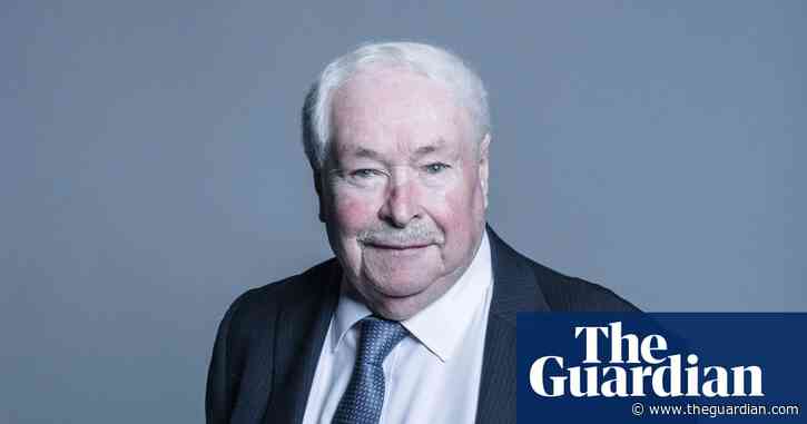 Lord Hoyle, father of Commons speaker, Lindsay, dies aged 98